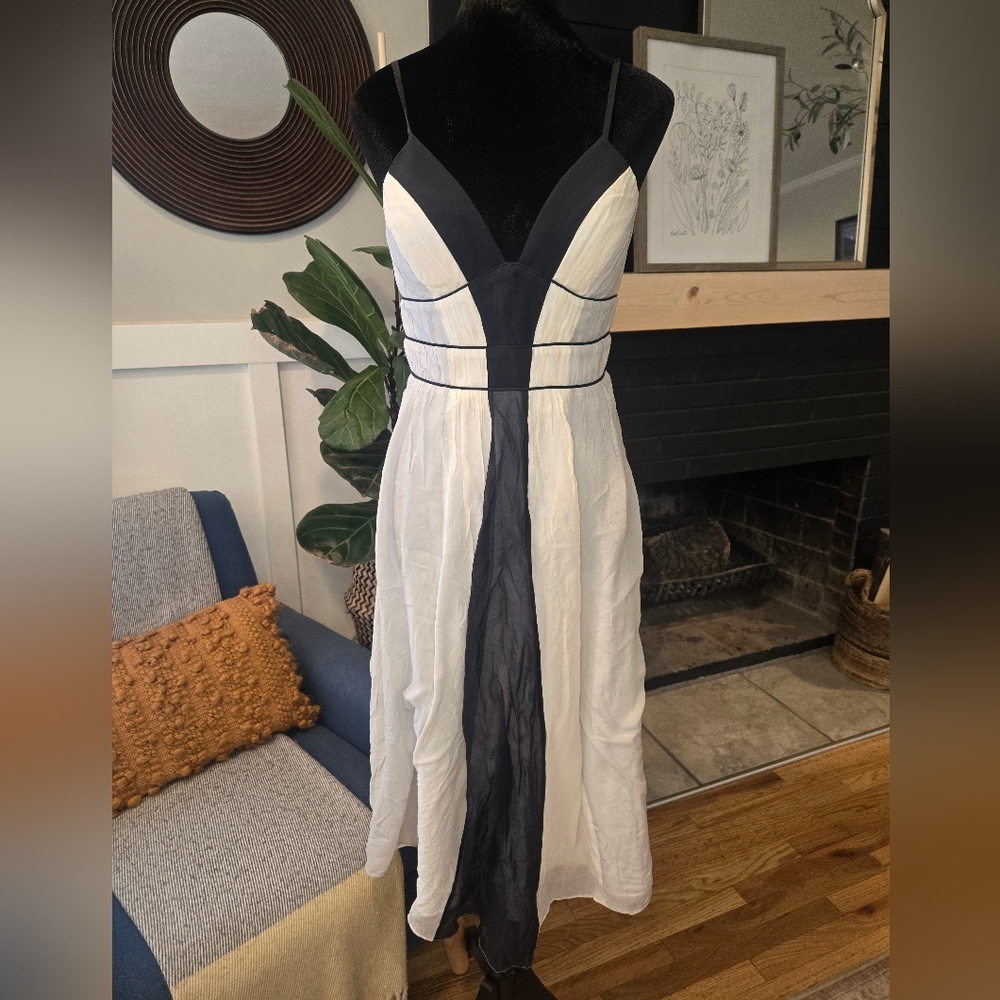 BCBG Paris Dress | Silk | Y2K